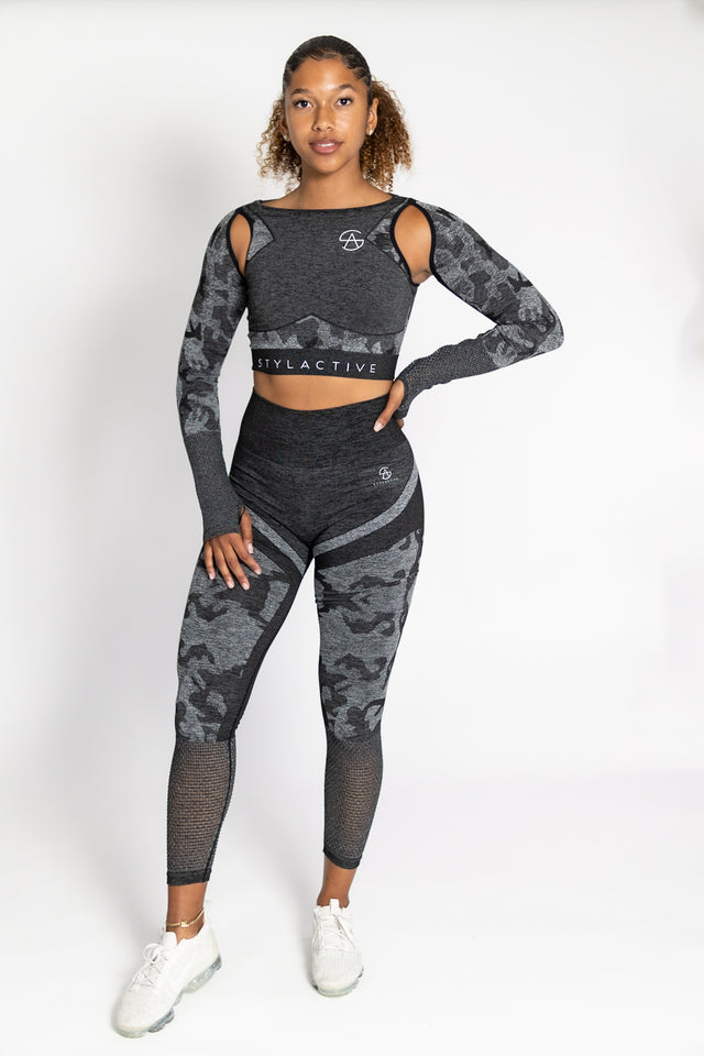 Black camo long sleeve shirt